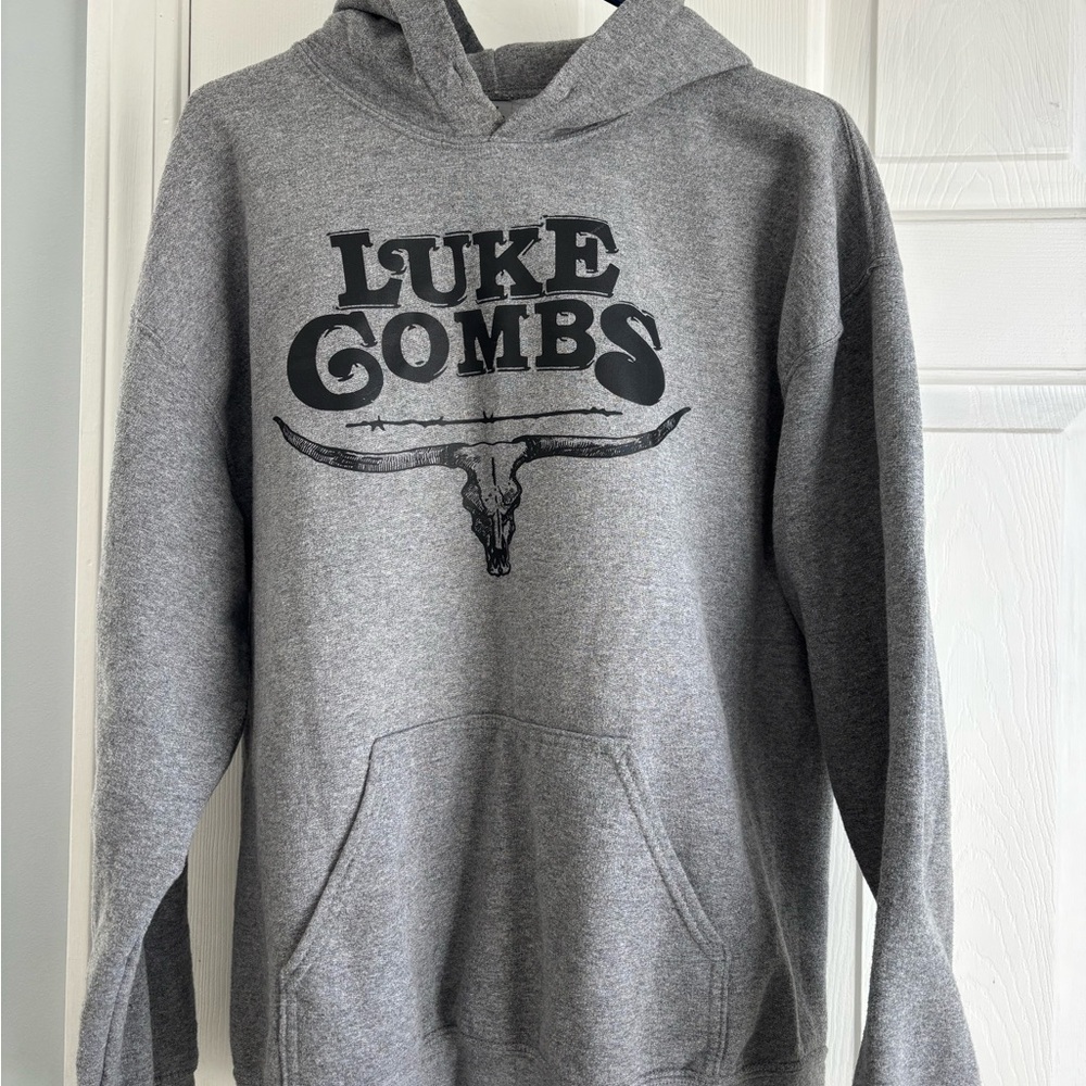 Luke Combs Gildan Gray Graphic Hoodie
